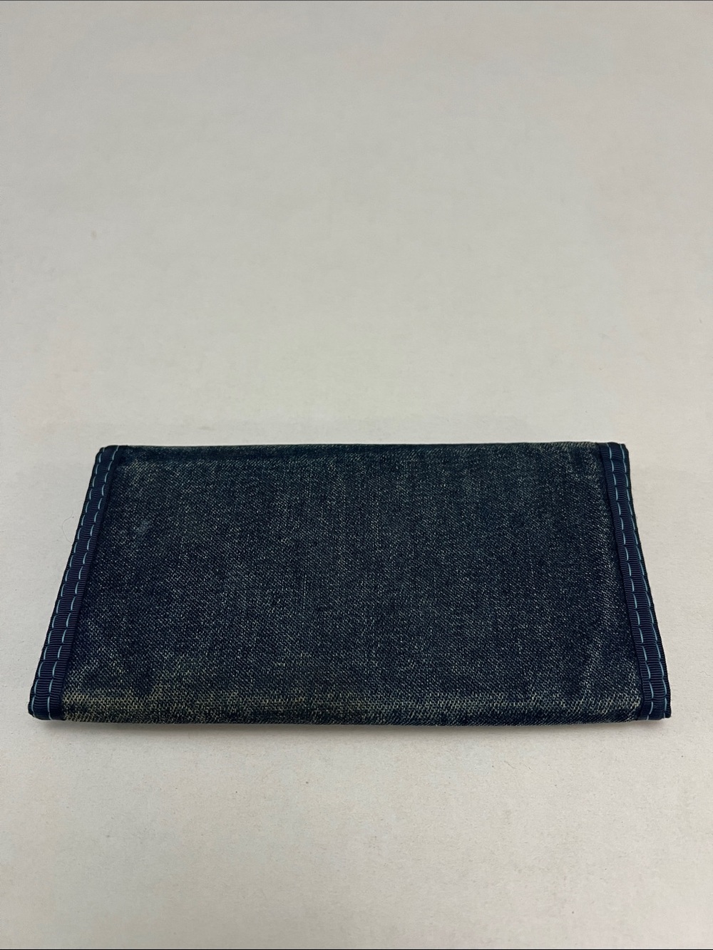 BILLABONG 90’s JEAN TRI-FOLD BOHO FLORAL EMBROIDERED BLUE WALLET VINTAGE - Picture 3 of 12